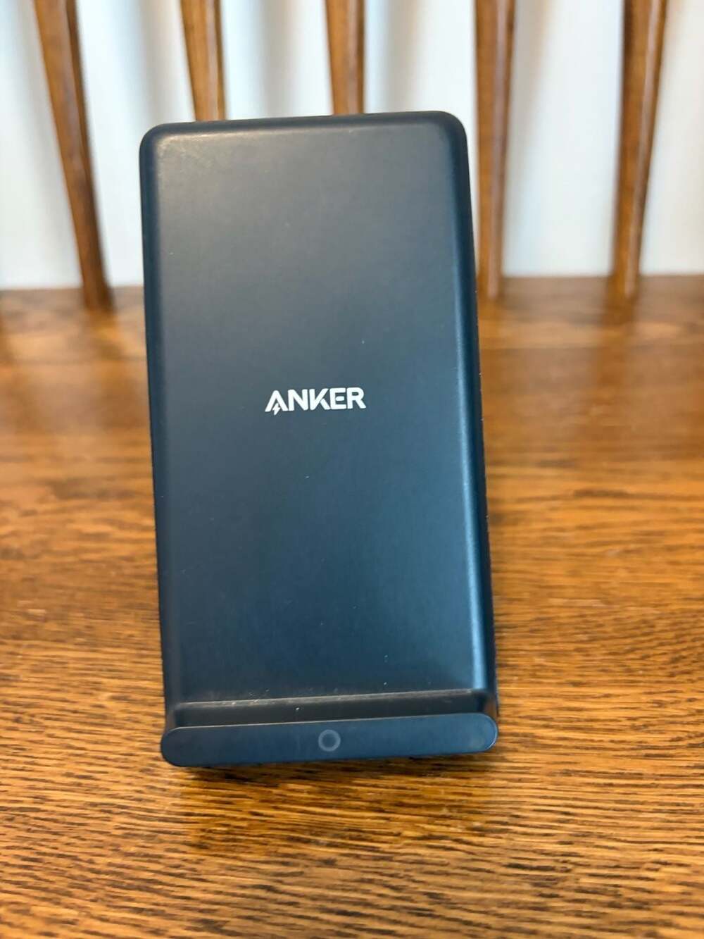 Anker PowerWave 10 Stand Qi Wireless Charging Stand A2524